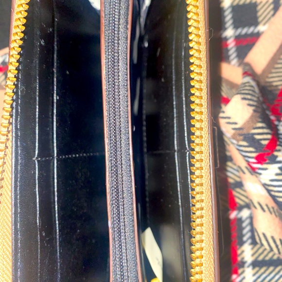 Kate spade leather wallet - Picture 2 of 3